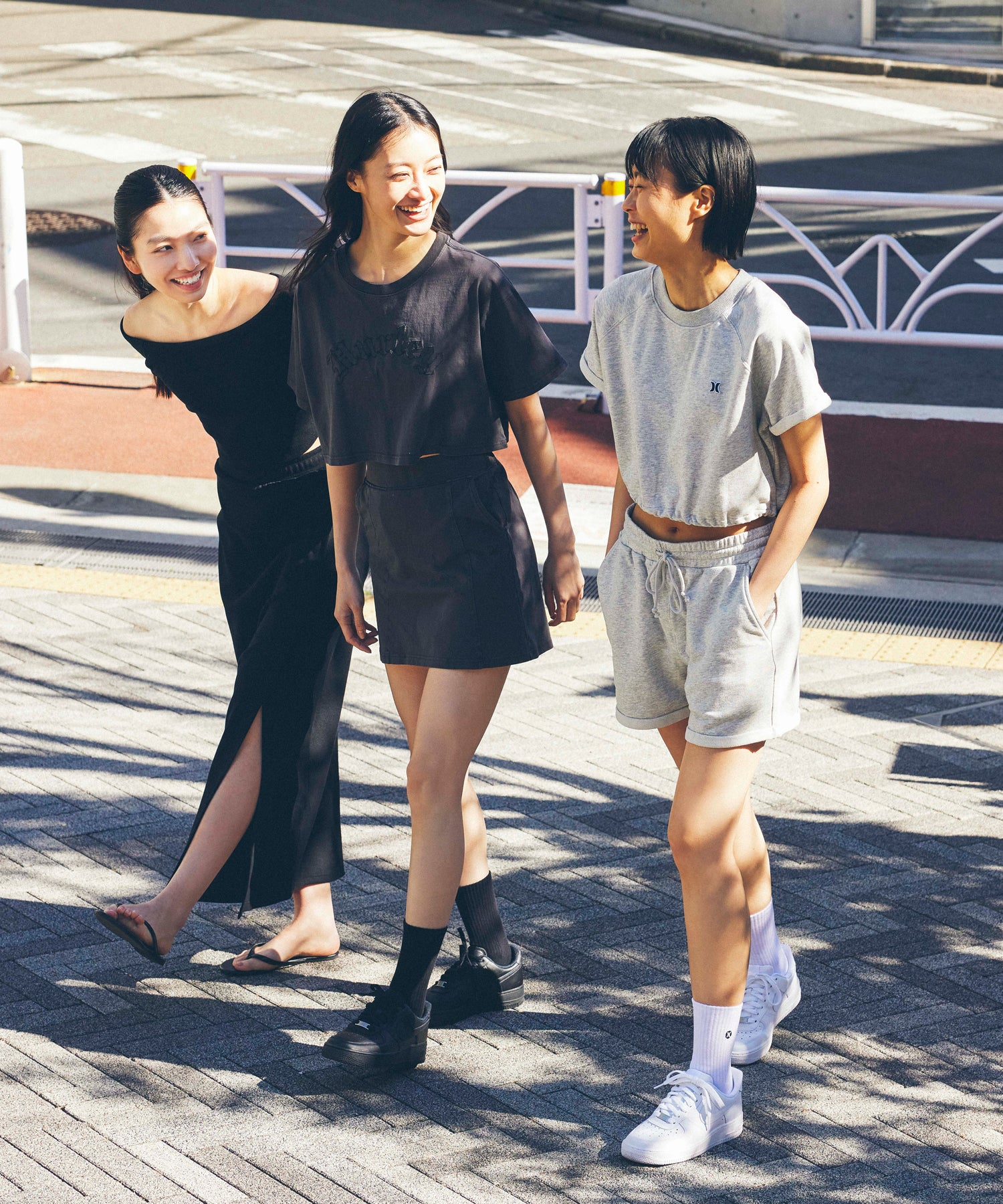 TERRY ICON SHORTS レディース/パンツ