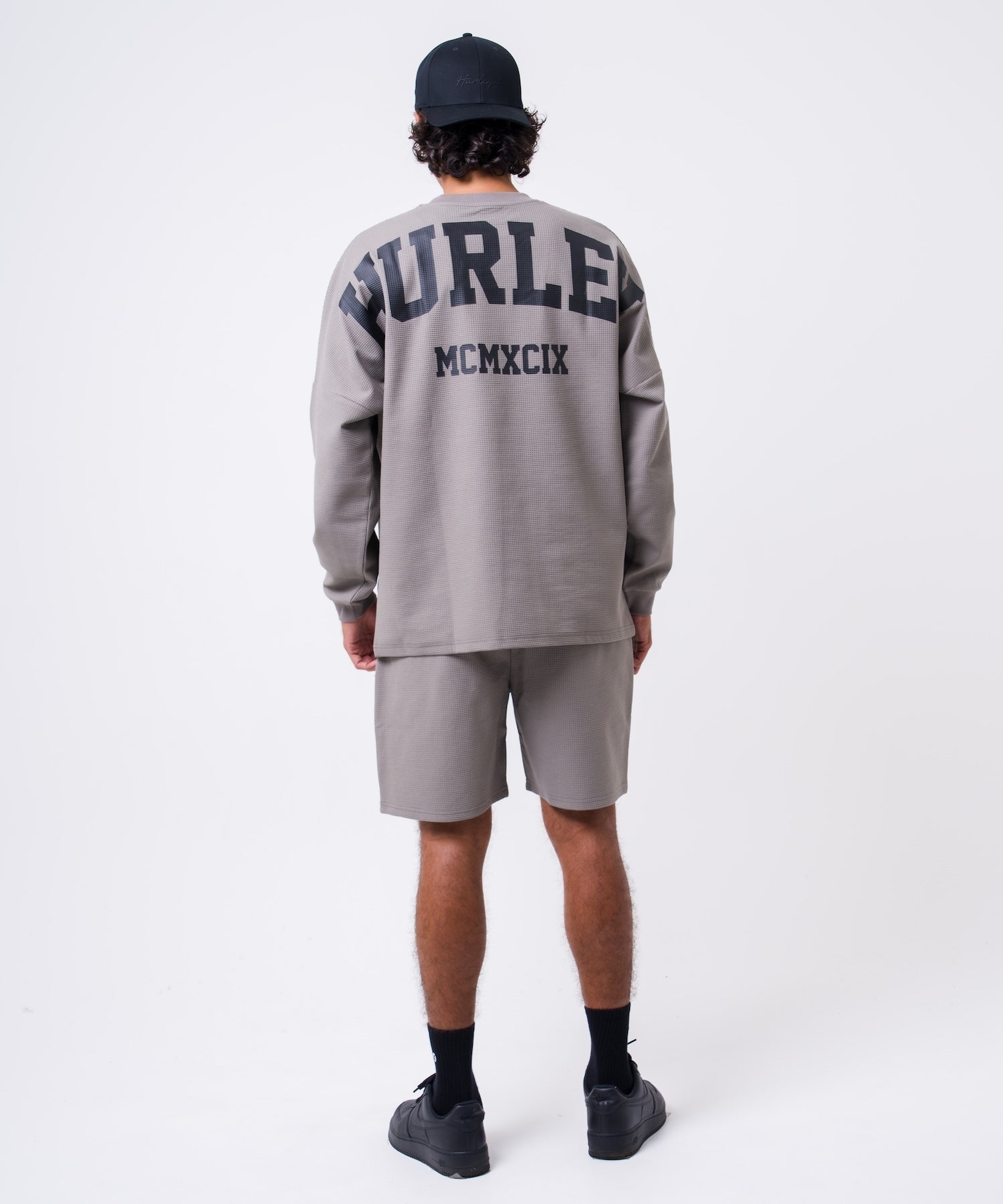 【NEW】THERMAL BACK ARC LONG SLEEVE メンズ/ロンT/オーバーサイズフィット