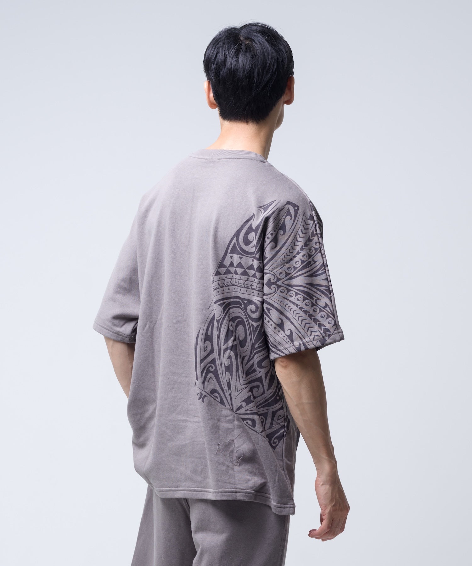 TERRY TRIBAL ICON OVERSIZED SHORTSLEEVE T メンズ/Tシャツ/オーバーサイズフィット