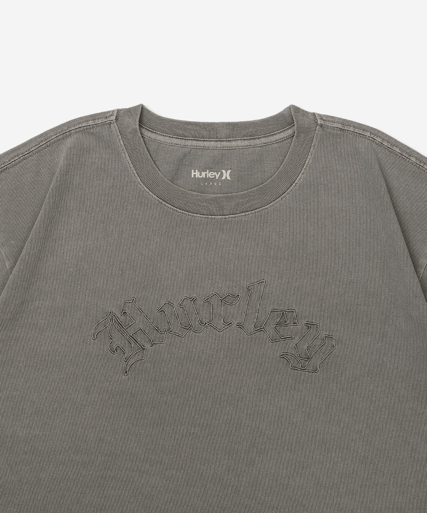 オーバーサイズ エンブロイダリー オールドイングリッシュ ロゴ クロップド ショートスリーブ ティー (レディース/Tシャツ)