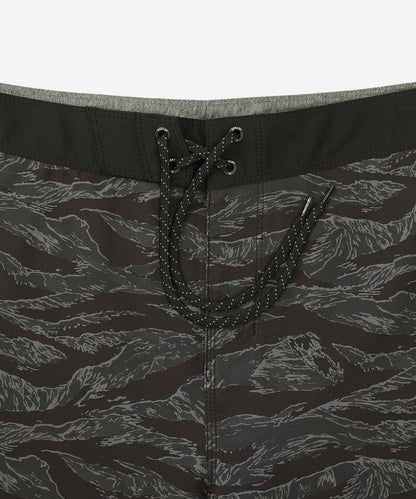 【NEW】PHANTOM ブロックパーティ エコ サイドポケット 18" (メンズ/サーフパンツ・水着/レギュラーレングス)