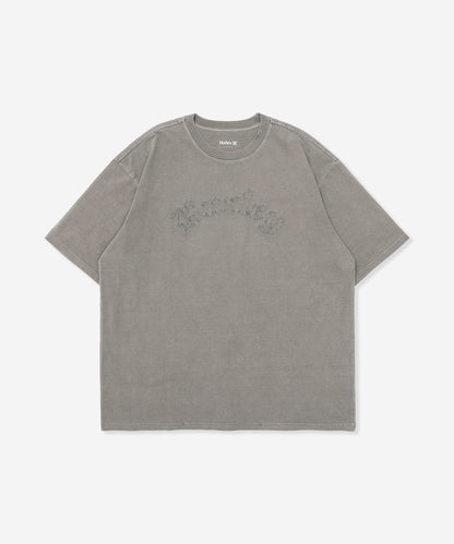 EMBROIDERY OLD ENGLISH LOGO OVERSIZED SHORTSLEEVE TEE メンズ/Tシャツ/オーバーサイズフィット