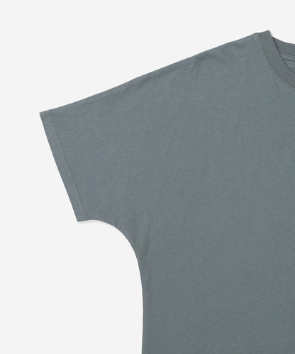 【NEW】トライバルロゴ オーバーサイズ ショートスリーブ Tシャツ (メンズ/Tシャツ/オーバーサイズフィット)