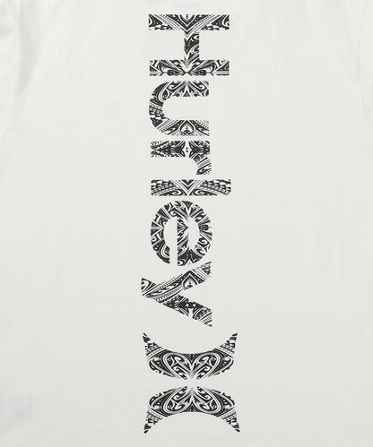 【NEW】ヴァーティカル トライバルロゴ オーバーサイズ ショートスリーブ Tシャツ (メンズ/Tシャツ/オーバーサイズフィット)