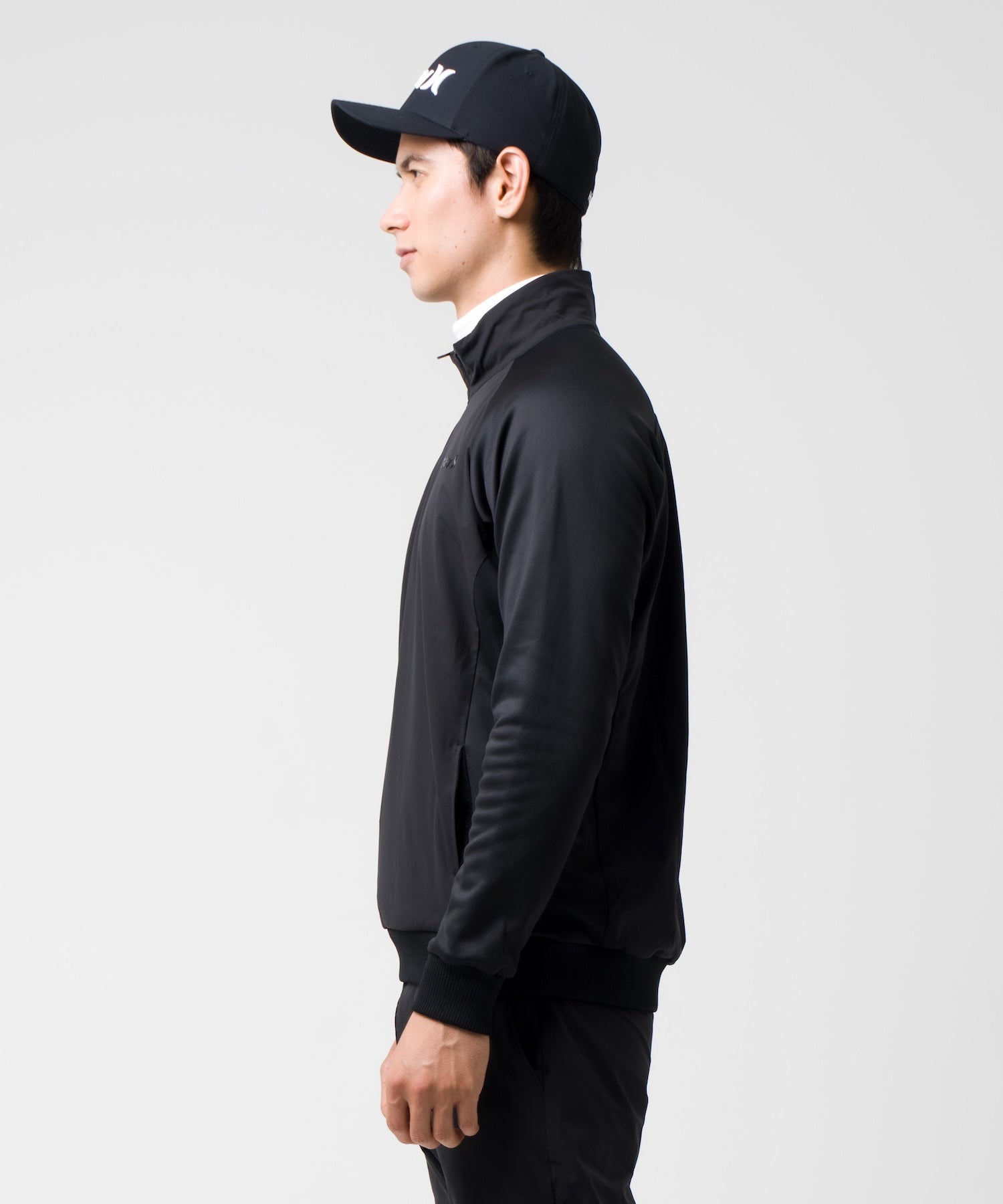 【NEW】PHANTOM HYBRID HALF ZIP JACKET メンズ/アウター・ジャケット/レギュラーフィット
