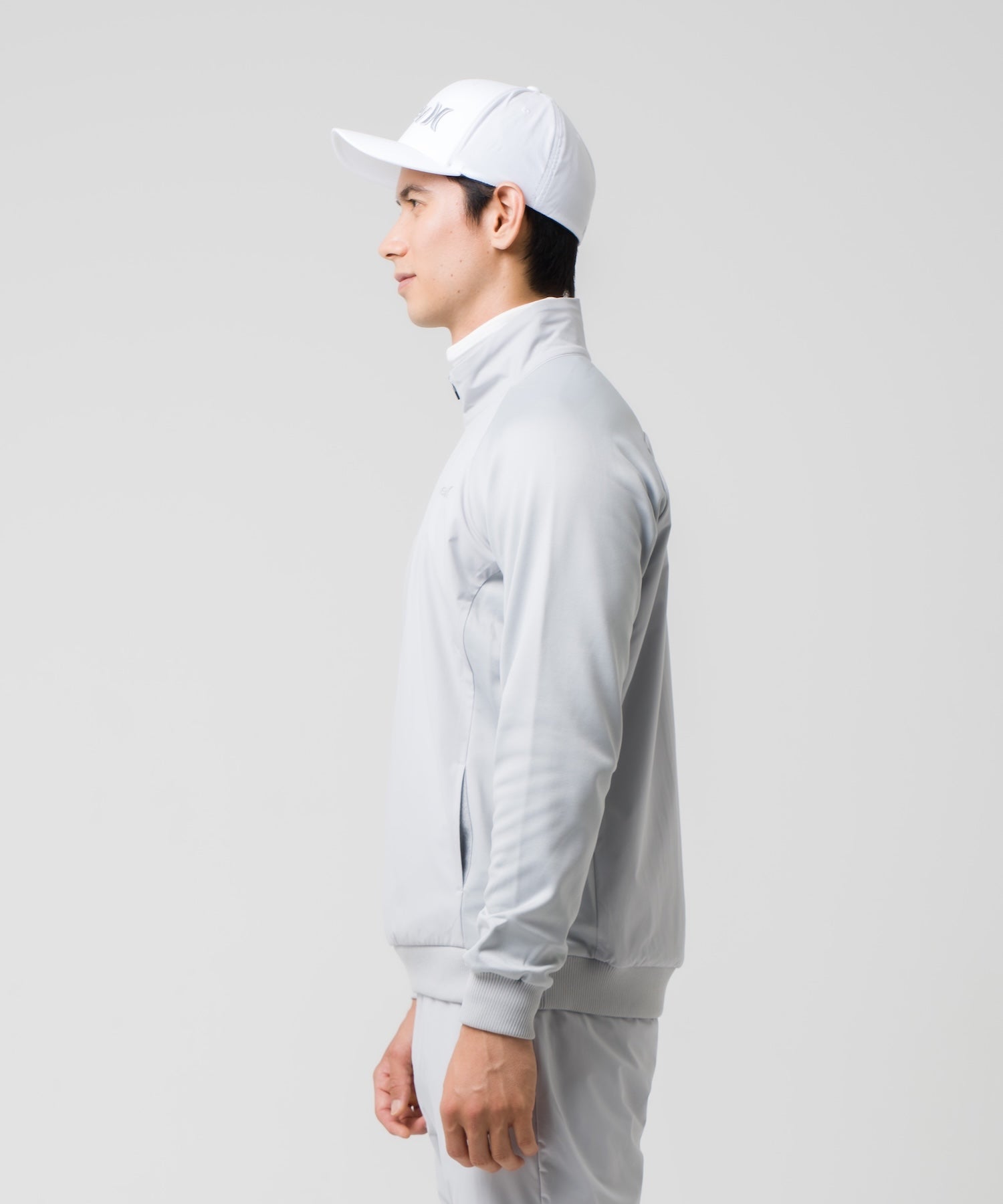 【NEW】PHANTOM HYBRID HALF ZIP JACKET メンズ/アウター・ジャケット/レギュラーフィット