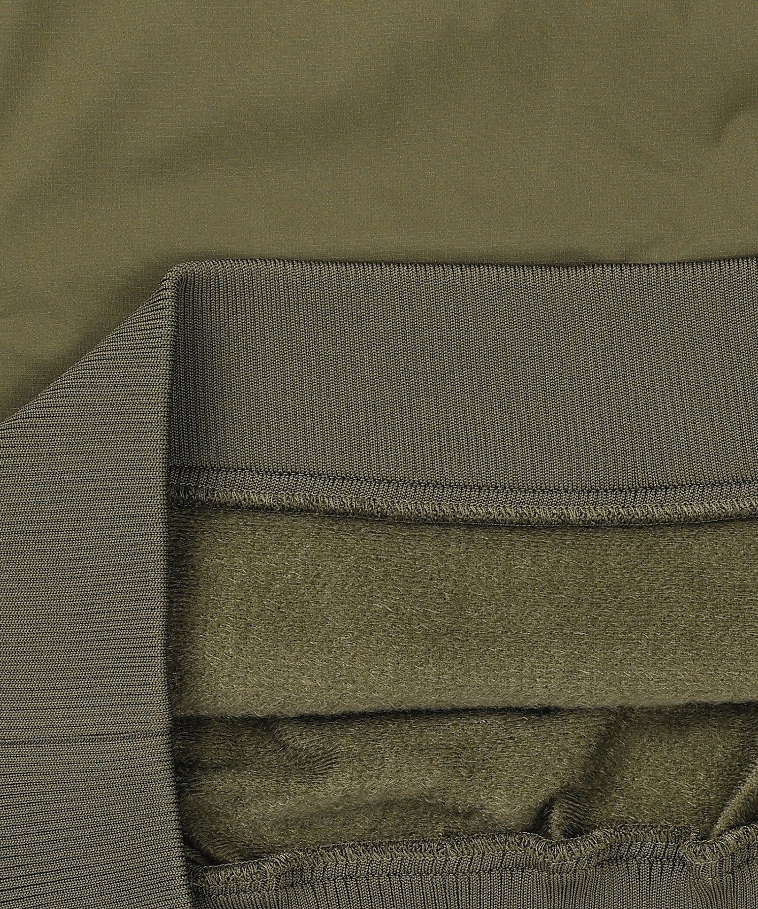 【NEW】PHANTOM HYBRID HALF ZIP JACKET メンズ/アウター・ジャケット/レギュラーフィット