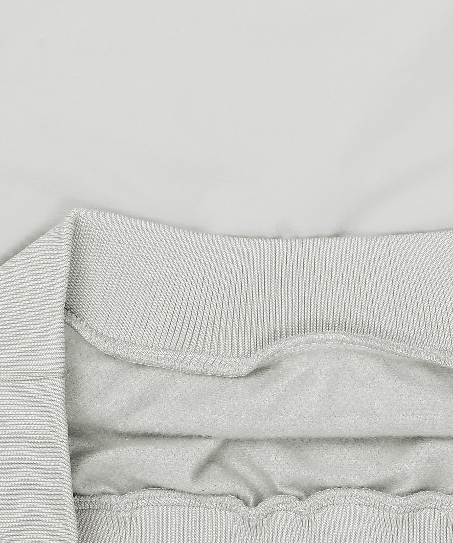 【NEW】PHANTOM HYBRID HALF ZIP JACKET メンズ/アウター・ジャケット/レギュラーフィット