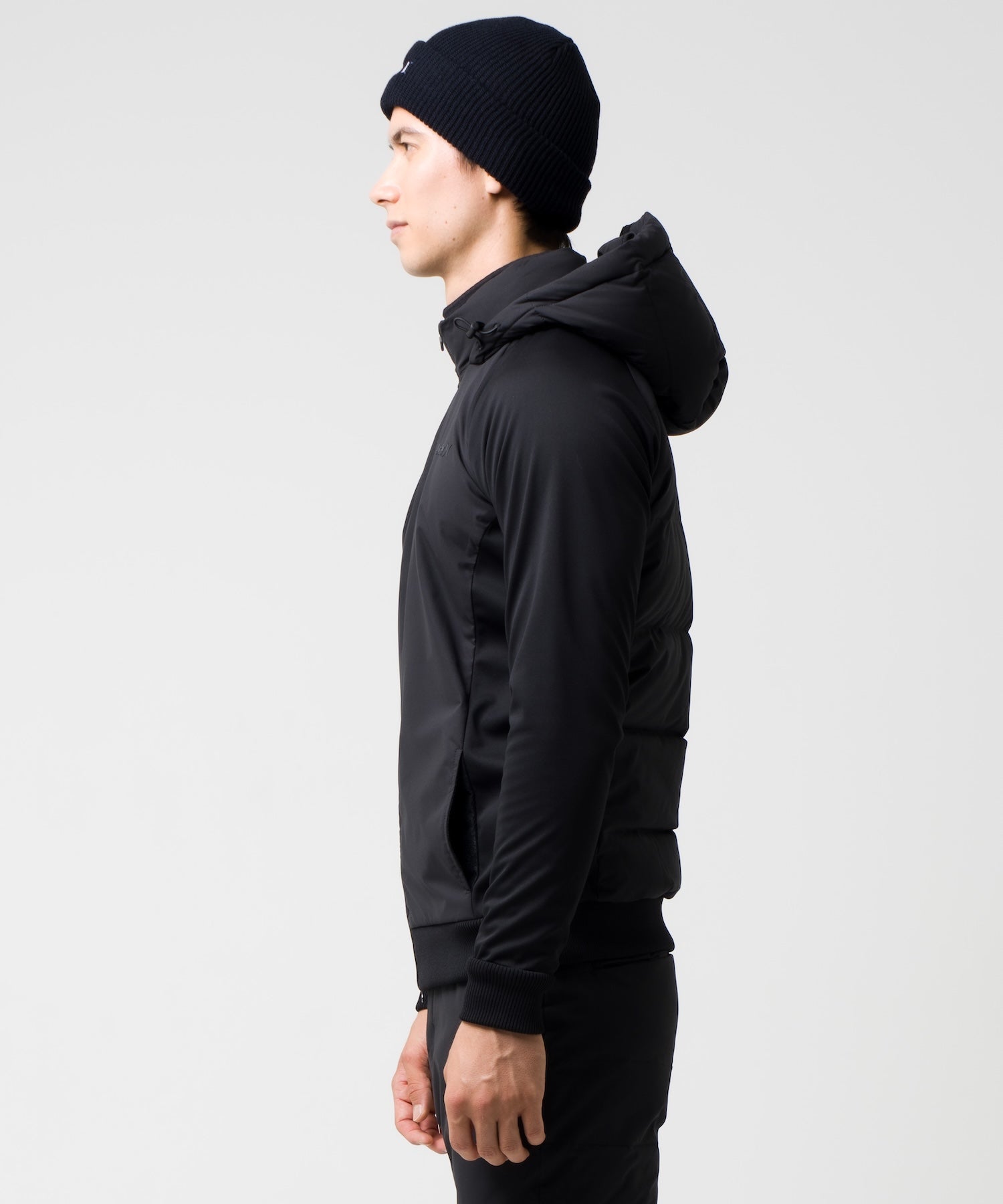 【NEW】PHANTOM HYBRID DOWN JACKET メンズ/アウター・ジャケット/レギュラーフィット