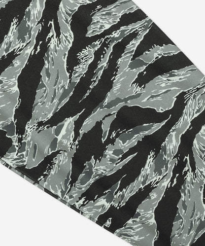 【NEW】PHANTOM プリンテッド オーバーサイズ ロングスリーブ Tシャツ (メンズ/ロンT/オーバーサイズフィット)