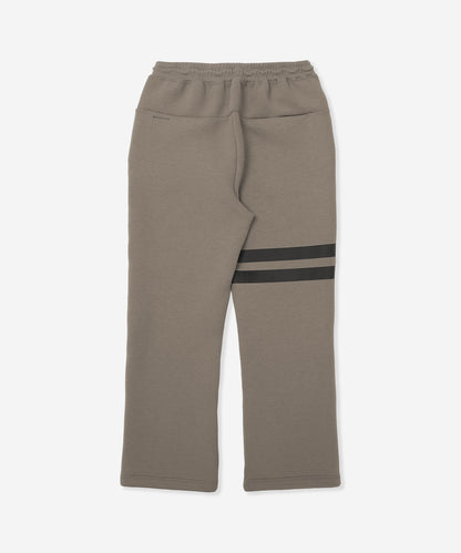 【NEW】PHANTOM SWEAT ICON STRAIGHT PANTS レディース/パンツ